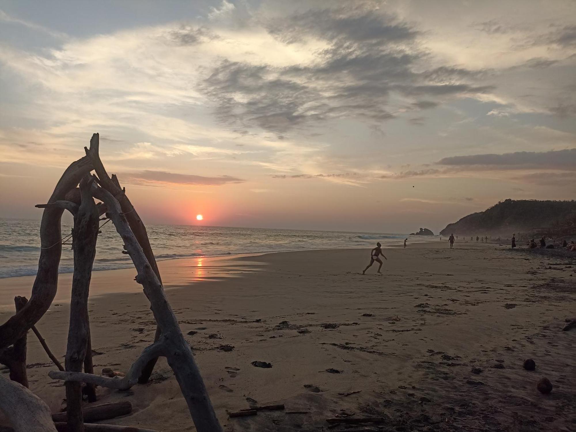 Punta Sur, Frente Al Mar Y El Atardecer Hotel Mazunte Exterior photo